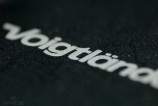 Voigtländer 100mm Macro Dynar 100% und Offenblende