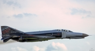f4f-6